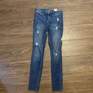 Medium wash ripped skinny jeans
